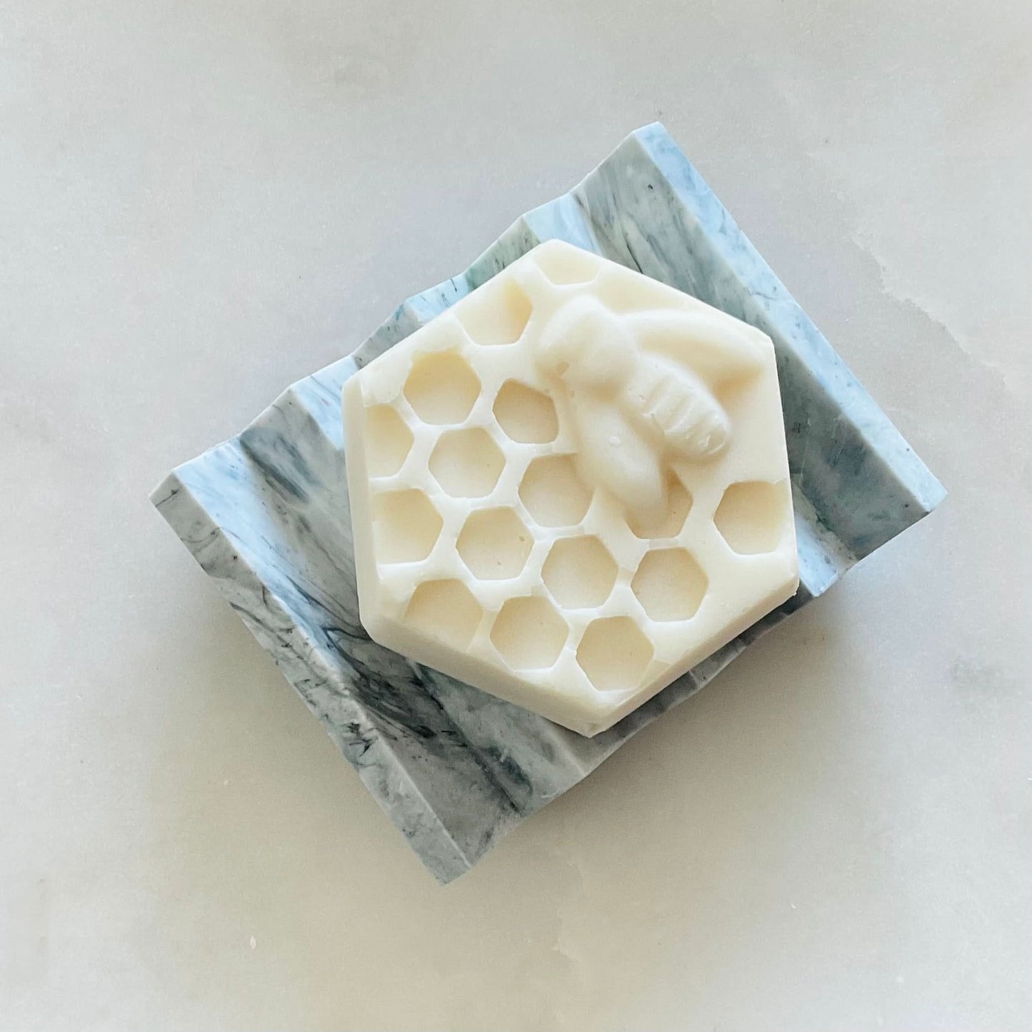 Zig zag soap dish by mull club (Lurpak) - Bean and Bee